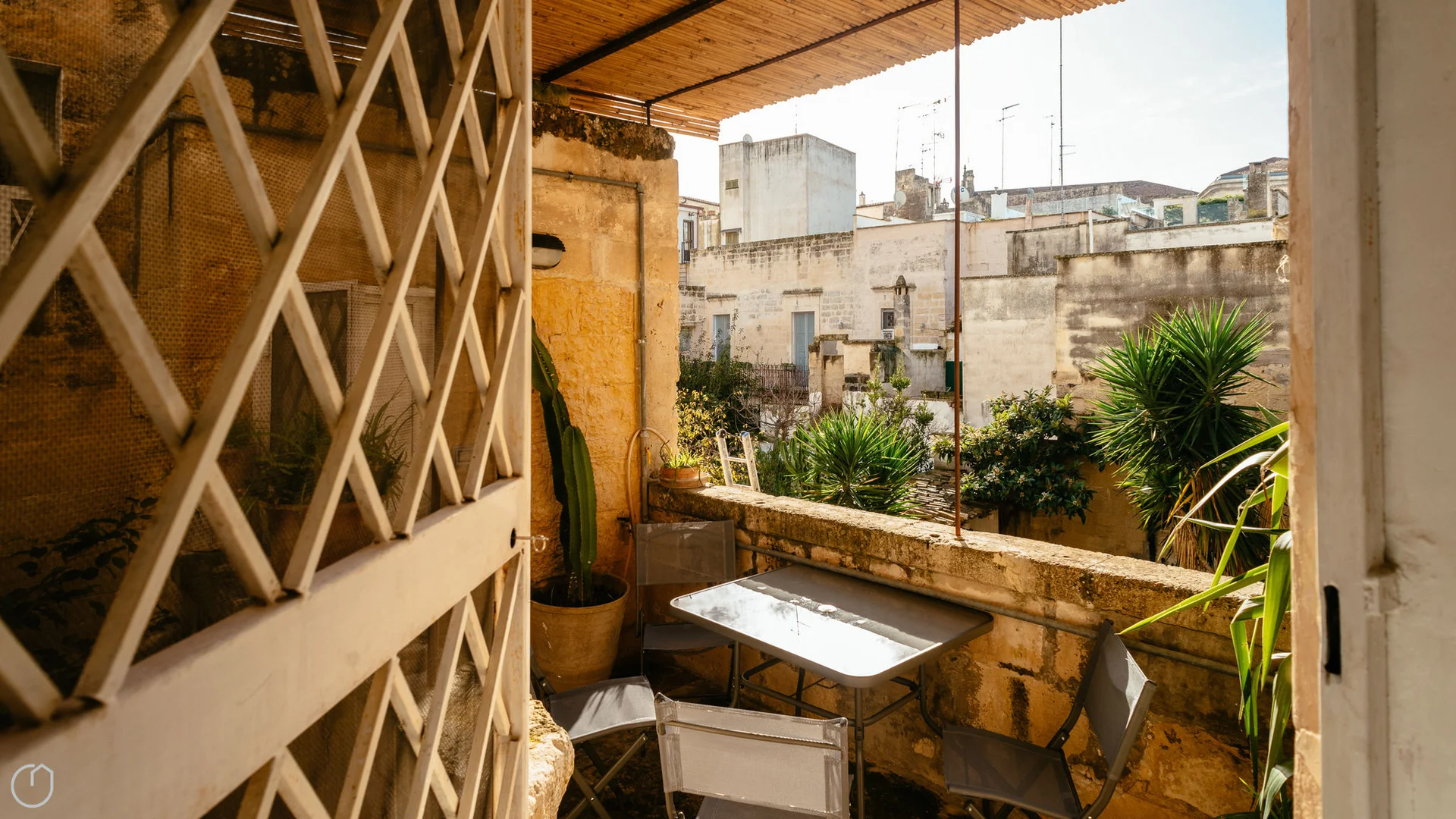 Via Santa Maria dei Veterani, 16, 73100 Lecce LE, Italy