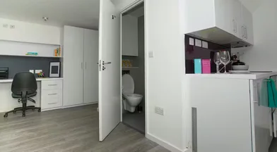 Privatzimmer in der 11 Popes Lane, London, W5 4NG, bild 14 von 20