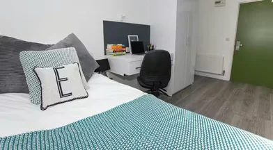 Privatzimmer in der 11 Popes Lane, London, W5 4NG, bild 16 von 20