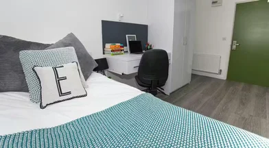 Privatzimmer in der 11 Popes Lane, London, W5 4NG, bild 8 von 20