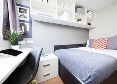 Zimmer mit Doppelbett zu vermieten Birmingham