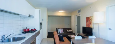 Alojamiento entero en residencia en 227 North Terrace, Adelaide SA 5000, Australia, imagen 3 de 16