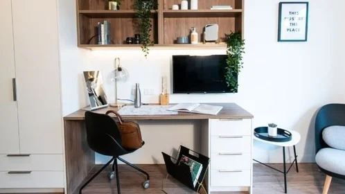 Estúdio em residência em 8 Leonard St, Parkville VIC 3052, Australia, imagem 19 de 27