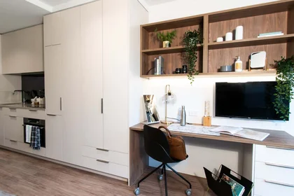 Estúdio em residência em 8 Leonard St, Parkville VIC 3052, Australia, imagem 7 de 30