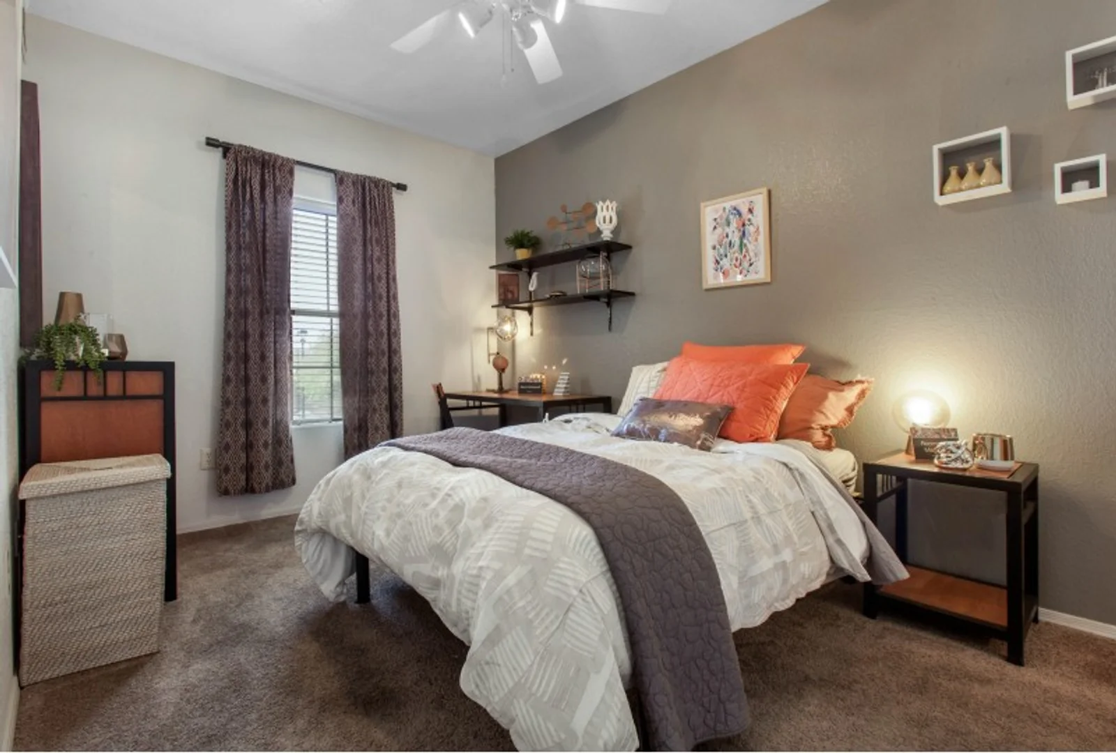 2525 West Anklam Road , Tucson, United States