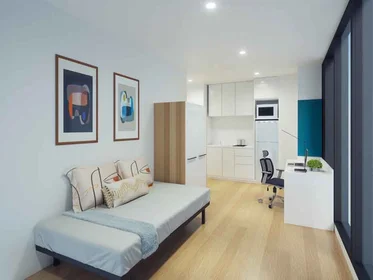 Habitación privada en residencia en 183 A'Beckett St, Melbourne VIC 3000, Australia, imagen 23 de 29