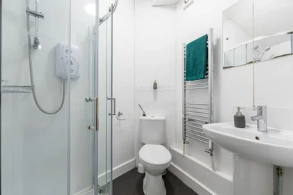 私人房间 在住宅内 在 1 Dean Patey Ct, Cathedral Gate, Liverpool L1 7BT, United Kingdom          , 20的图像11