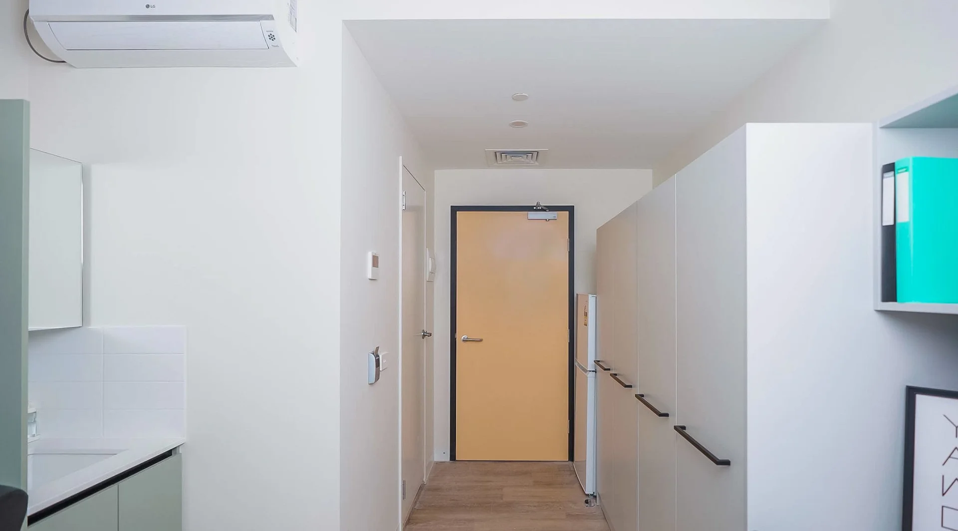 Functional student room perfect for studying in