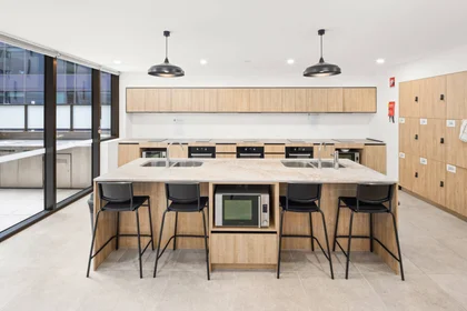 Studio en résidence à 9 Moore St, Canberra ACT 2601, Australia, image 30 de 46