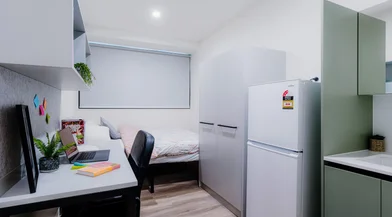 Chambre privée en résidence à 9 Moore St, Canberra ACT 2601, Australia, image 1 de 44