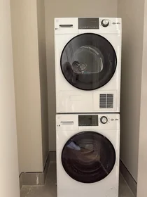 Evin tamamı Ikamet yerinde konumu 980 Kent Avenue, 2B, Bedford-Stuyvesant, Brooklyn, NY, 11205, 3 11 görüntüsü