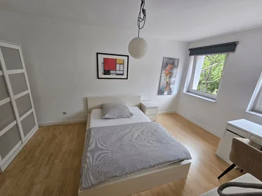 Entire place at Oeder Weg, 100, image 3 of 11