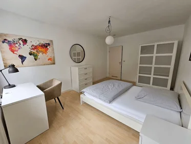 Entire place at Oeder Weg, 100, image 4 of 11