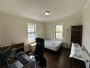 Gesamte Unterkunft im Wohnheim in der 435, Walnut Ave., Unit 10, Roxbury, Boston, MA, 02119, bild 14 von 18