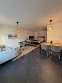 Logement entier à Mühlstraße, Stetten, image 1 de 10