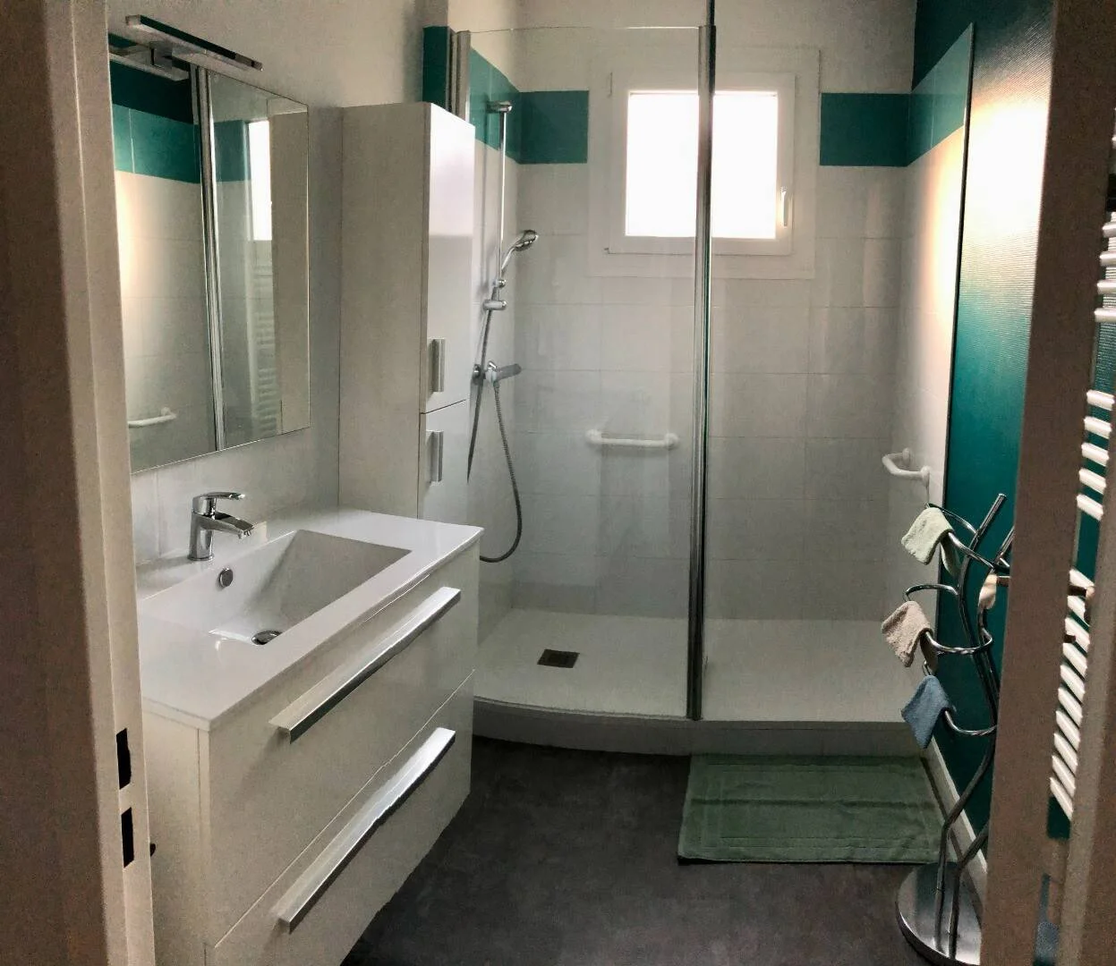 Quarto amigo do estudante em  com comodidades modernas