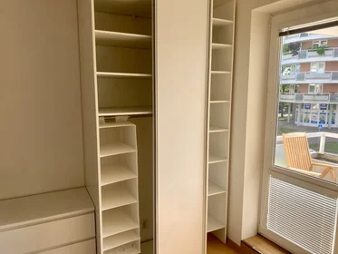 Apartamento inteiro em U Kříže 609/4, imagem 13 de 34