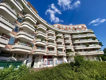 Apartamento inteiro em U Kříže 609/4, imagem 31 de 34