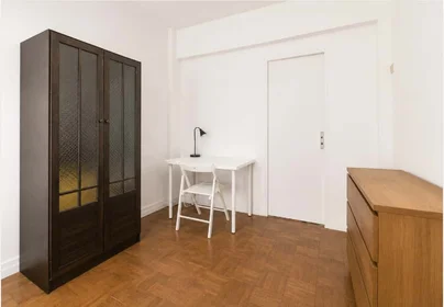 Private room at Travessa do Possolo 13, 1350-177 Lisboa, Portogallo, image 3 of 17
