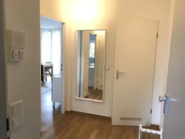 Alojamiento entero en Wilhelmstraße, Bezirk Friedrichshain-Kreuzberg, imagen 8 de 10
