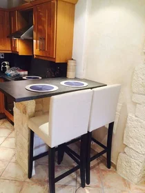 Quarto privado em Antibes, 06600, imagem 1 de 10