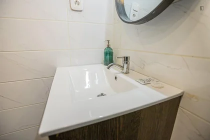 Evin tamamı konumu Kazinczy utca, 10 14 görüntüsü