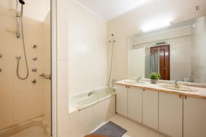 Prywatny pokój Largo Casal Vistoso, obraz 7 9