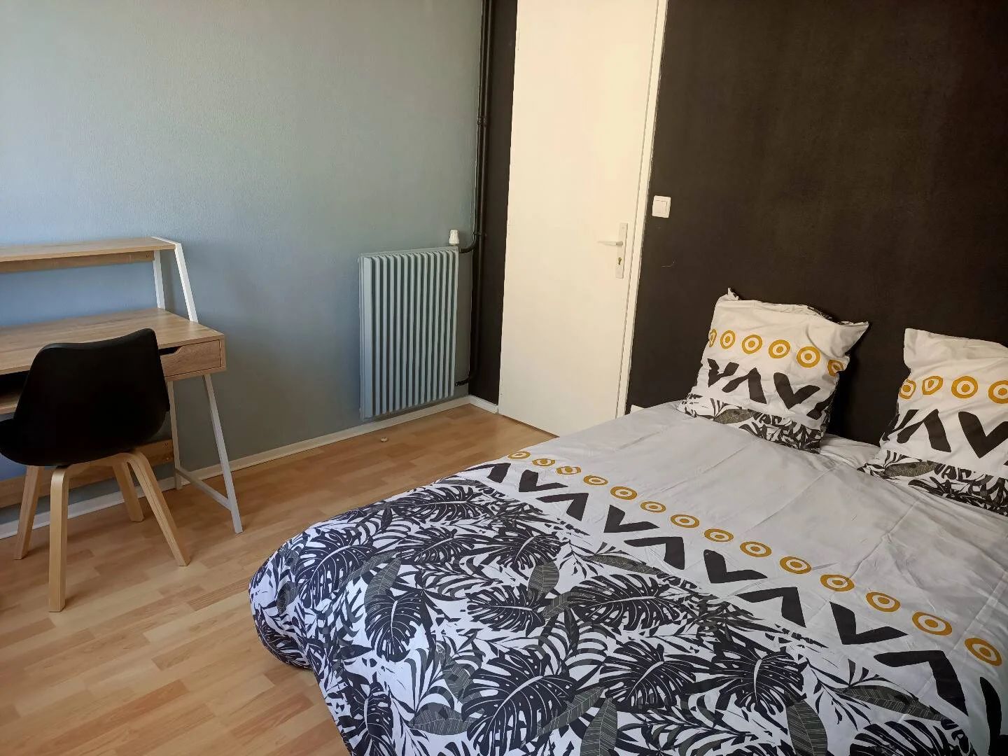 Confortevole e spaziosa stanza per studenti in 
