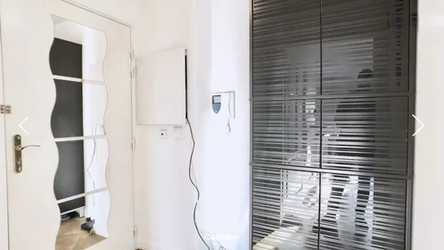 Evin tamamı konumu Avenue de Saint-Ouen, 8, 9 11 görüntüsü