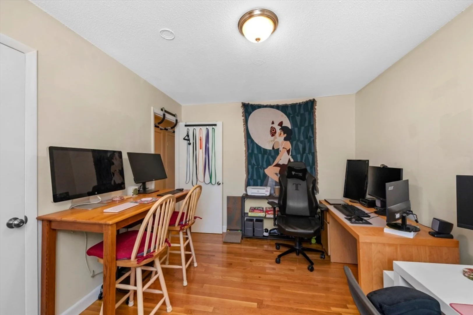 71, Oxford Ave., Unit 6, Cambridge, Cambridge, MA, 02138
