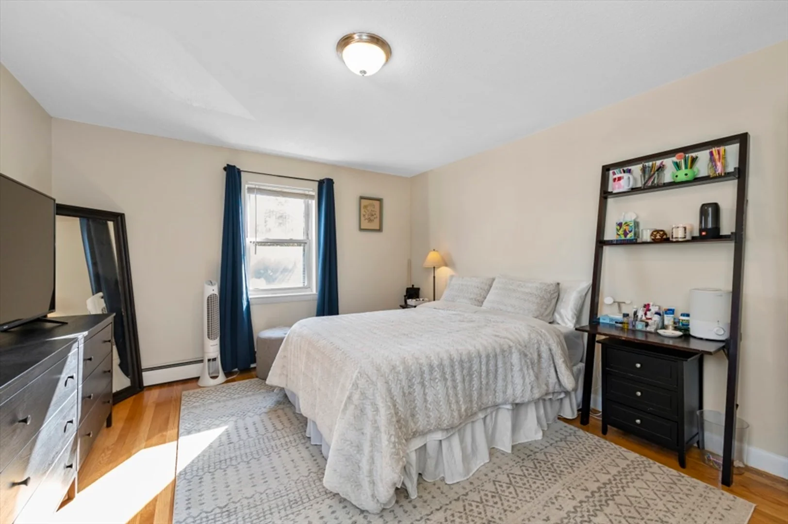 71, Oxford Ave., Unit 6, Cambridge, Cambridge, MA, 02138