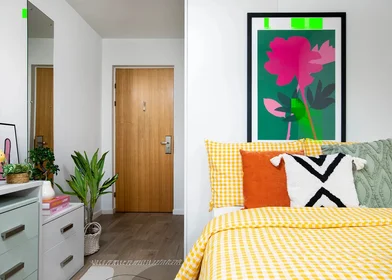 Habitación privada en High Road, imagen 1 de 13