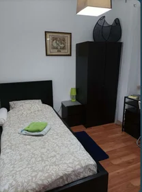 Privatzimmer in der Rua do Barão de Monte Pedral, bild 1 von 10