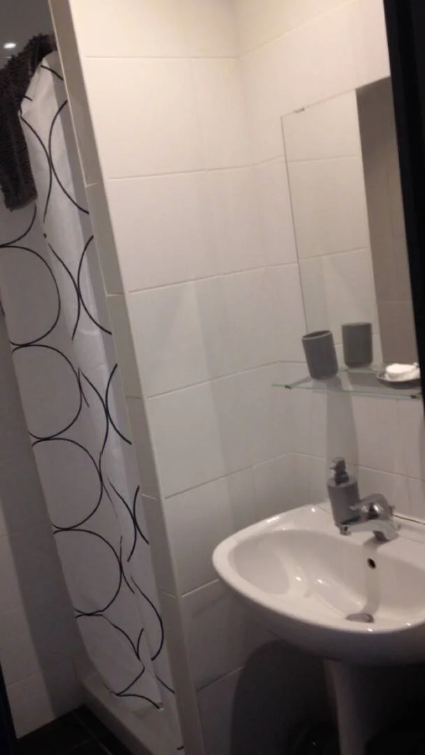  bölgesinde konforlu ve ferah öğrenci odası