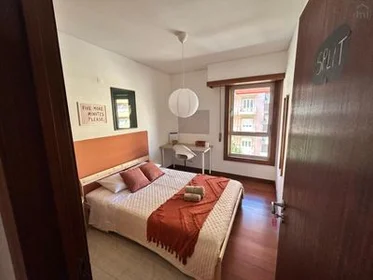 Habitación privada en Campo Pequeno - Avenida Óscar Monteiro Torres, 20, imagen 25 de 27