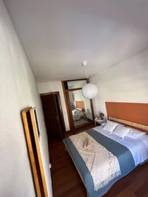 Habitación privada en Campo Pequeno - Avenida Óscar Monteiro Torres, 20, imagen 25 de 26