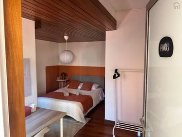 Habitación privada en Campo Pequeno - Avenida Óscar Monteiro Torres, 20, imagen 25 de 28