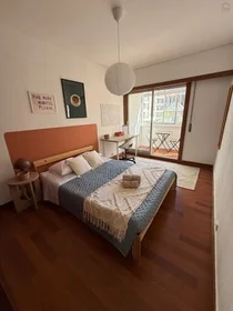 Habitación privada en Campo Pequeno - Avenida Óscar Monteiro Torres, 20, imagen 25 de 26