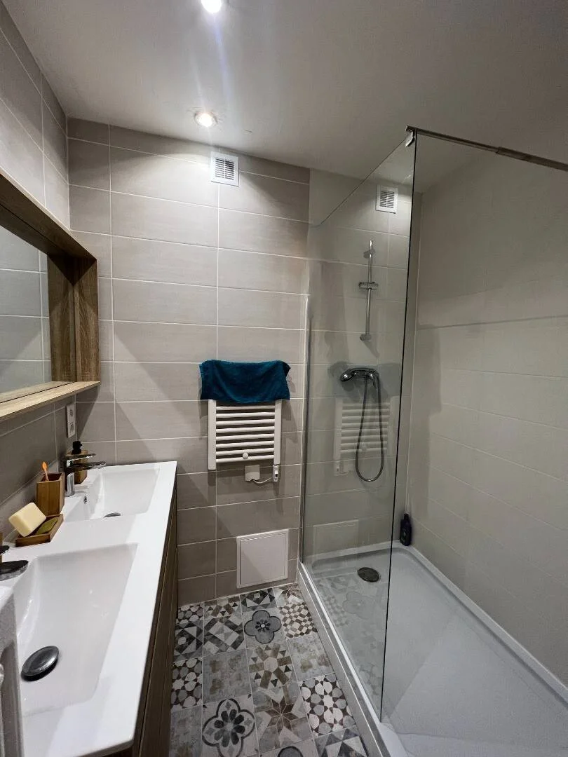 Habitación estudiantil económica con ubicación conveniente en 