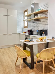 Stanza privata in Eixample, Barcelona, immagine 9 di 20