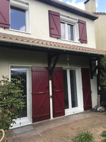 Habitación en alquiler con cama doble Cergy