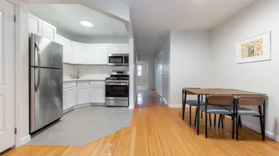 Chambre privée à #1646: Flatbush New York 11226, image 1 de 10