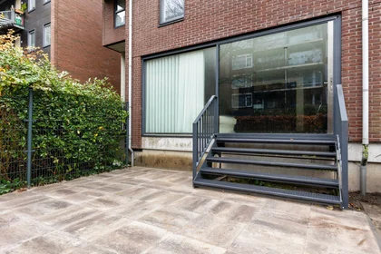 Logement entier à Wigbolt Ripperdastraat, image 1 de 10