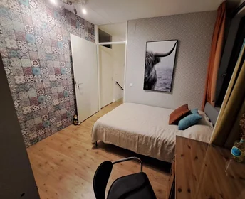 Private room at New Yorksingel, image 1 of 10