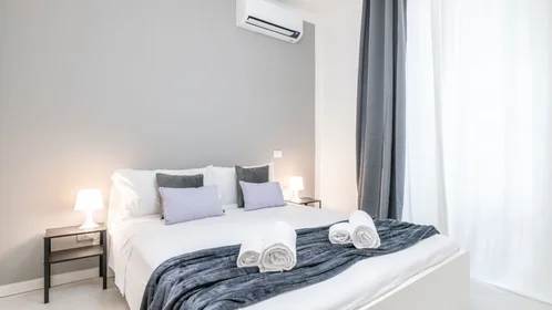 Chambre privée à Via dell'Angiolo, image 10 de 35