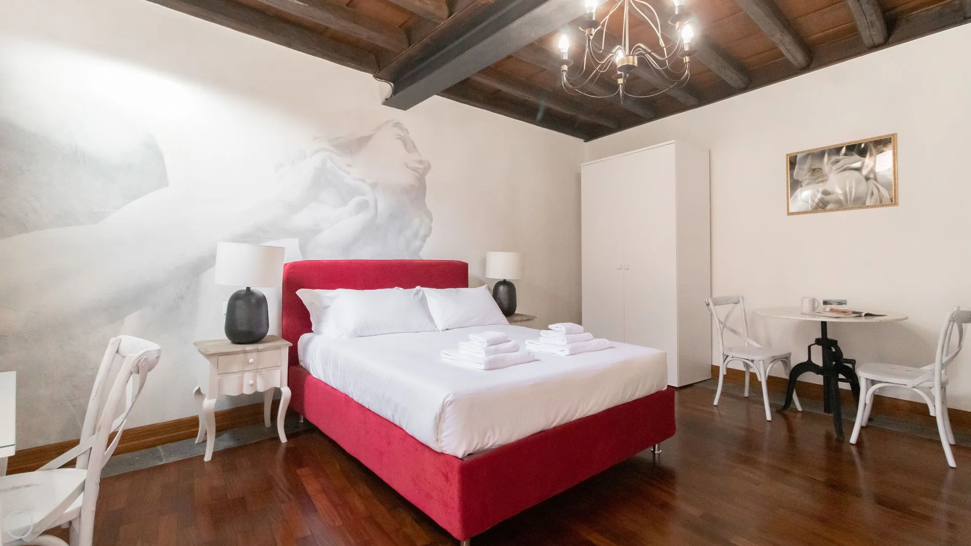 Habitación estudiantil económica cerca del campus en