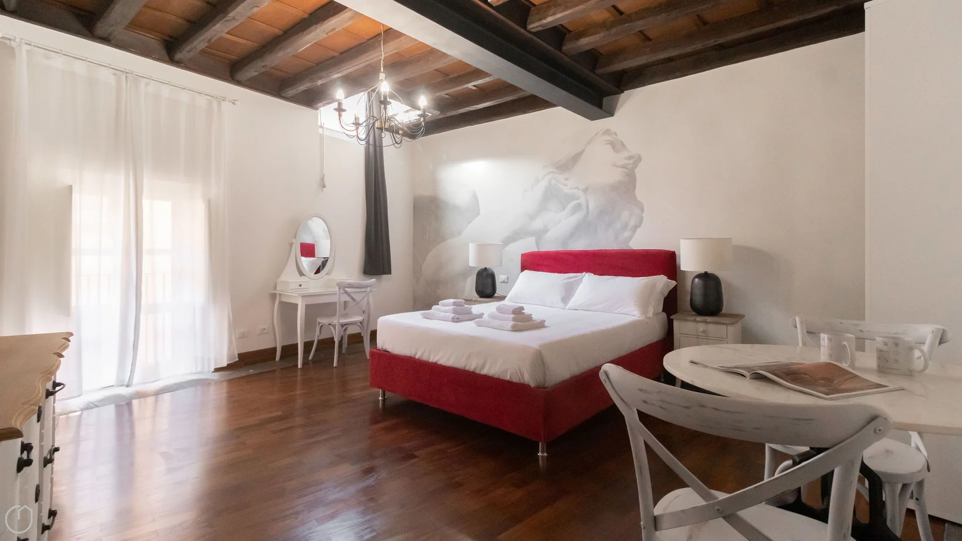 Habitación estudiantil económica con ubicación conveniente en