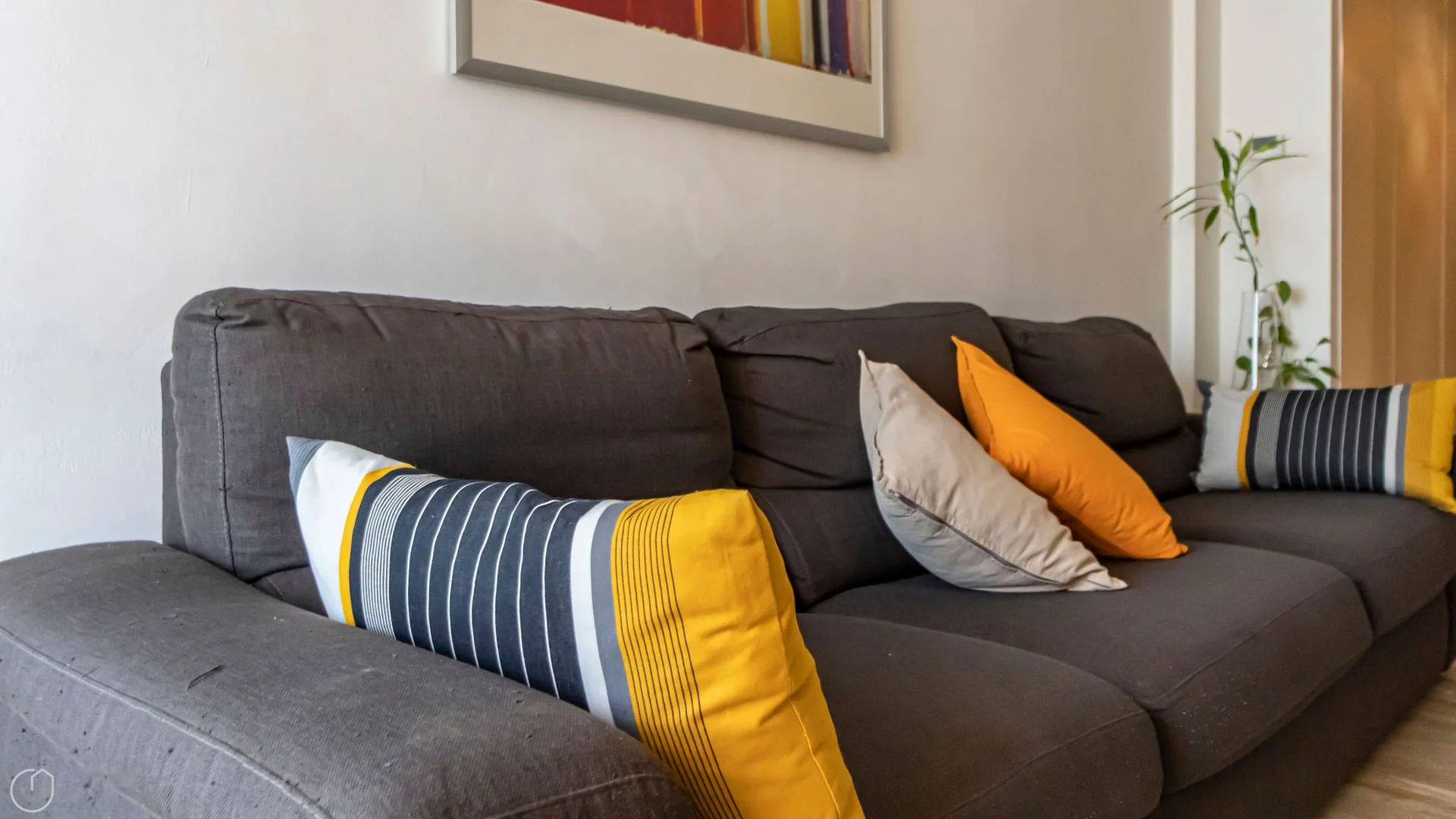 Habitación estudiantil económica con ubicación conveniente en 