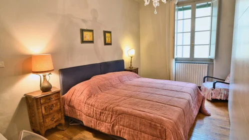 Quarto privado em Corte Portici, imagem 6 de 15