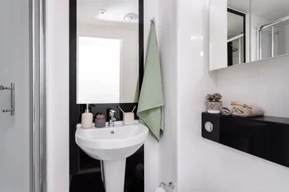 Privatzimmer im Wohnheim in der 4-6 and 16, 22 Middlesex St, London E1 7JH, United Kingdom       , bild 3 von 35